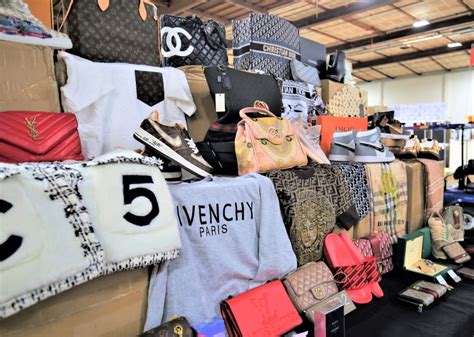 is it illegal to sell fake clothing|illegal import of counterfeit merchandise.